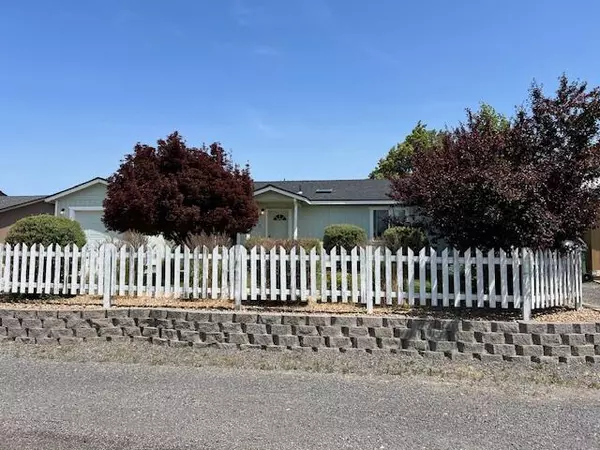 Culver, OR 97734,822 Scenic LOOP