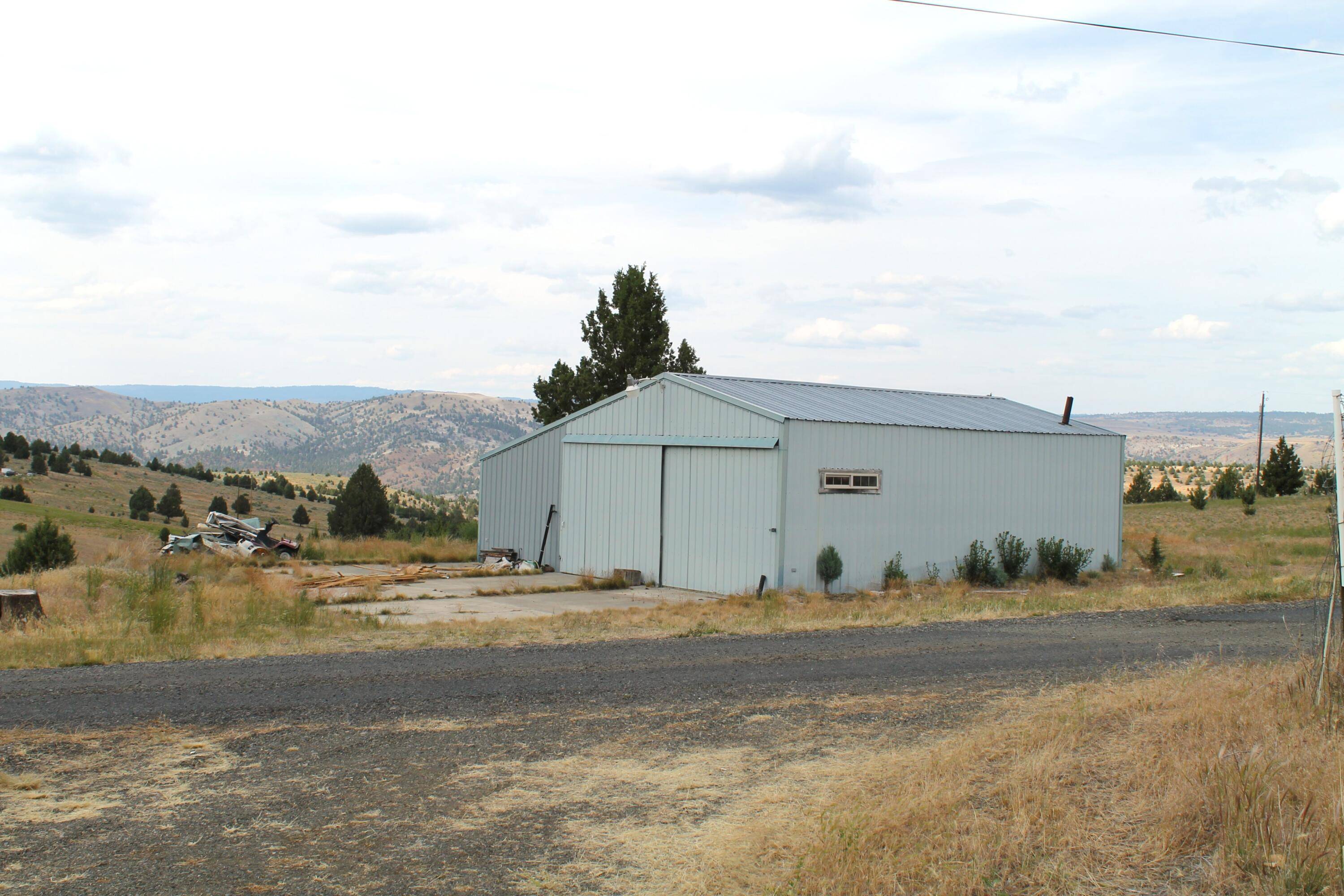 John Day, OR 97845,59591 High Ridge LN