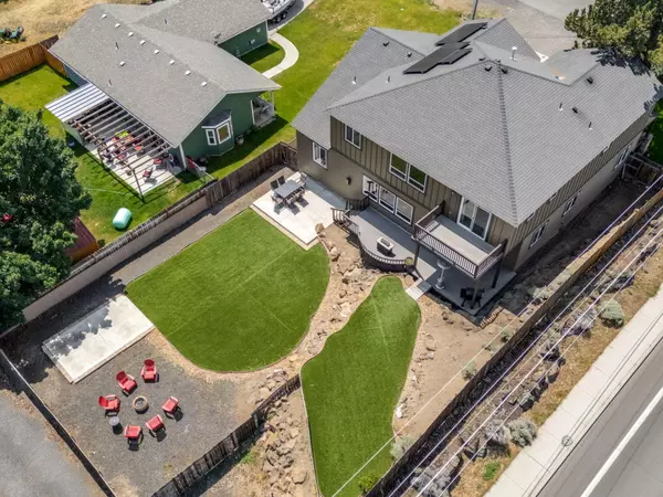 Redmond, OR 97756,1926 25th ST