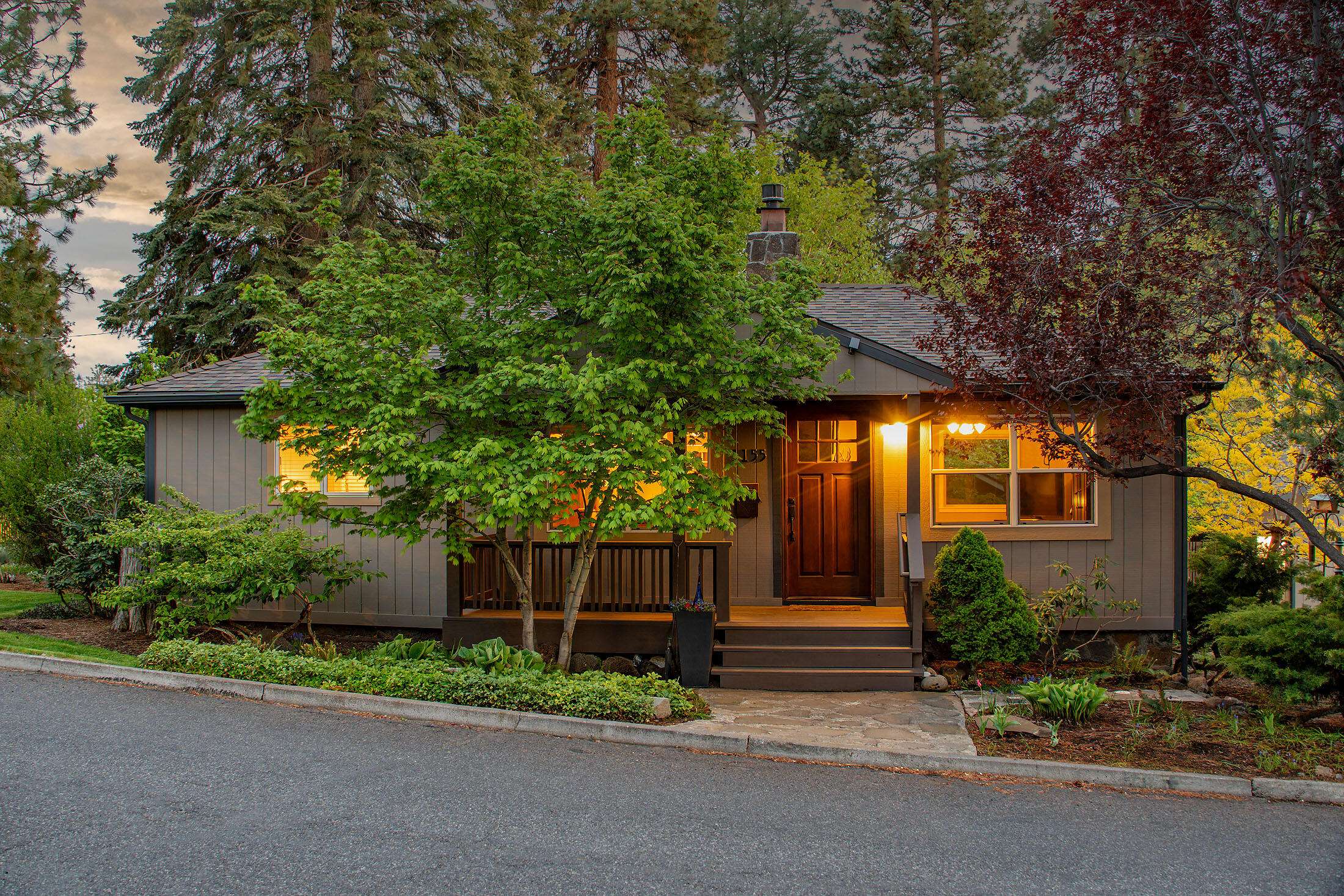 1155 9th ST, Bend, OR 97701
