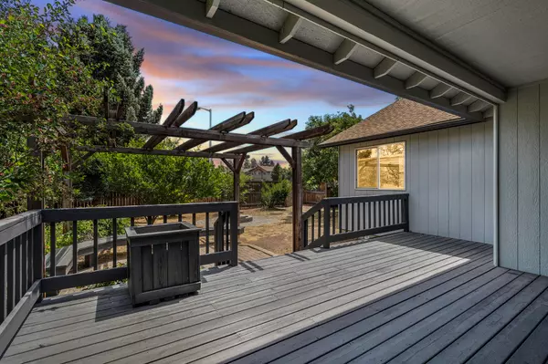 Bend, OR 97702,61388 Elkhorn ST