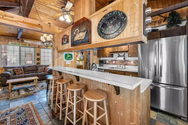 Sunriver, OR 97707,57056 Deer LN #12