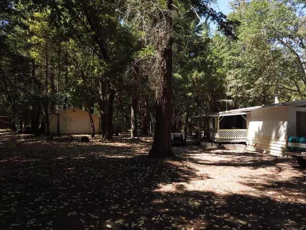 Grants Pass, OR 97527,5901 Riverbanks RD