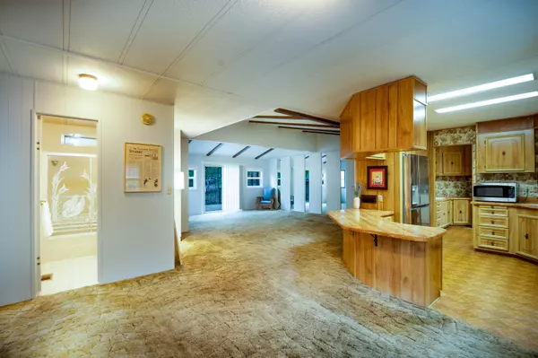 Bend, OR 97702,1033 Laurelwood PL