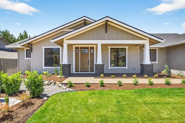 Medford, OR 97504,518 Autumn Hills DR