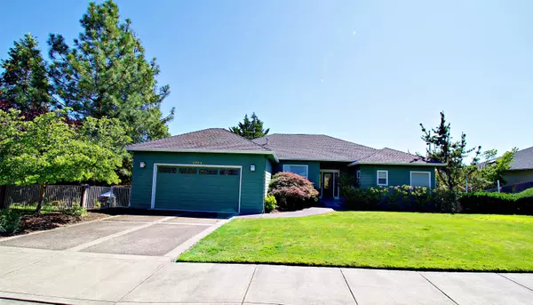 Medford, OR 97504,4708 Cloudcrest DR