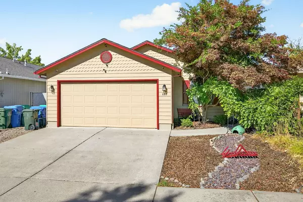 407 Canyon WAY,  Eagle Point,  OR 97524