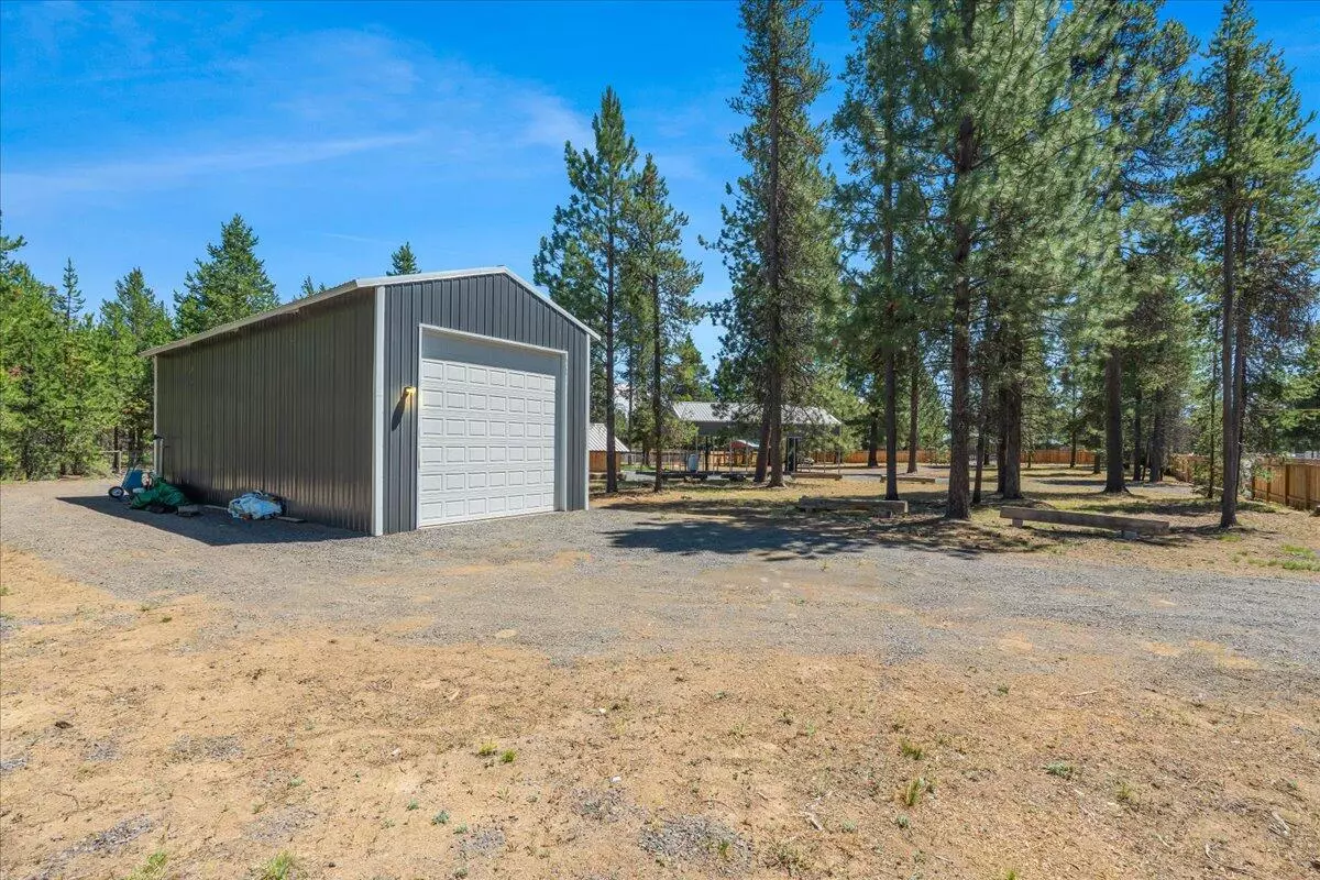 La Pine, OR 97739,15950 Sparks DR