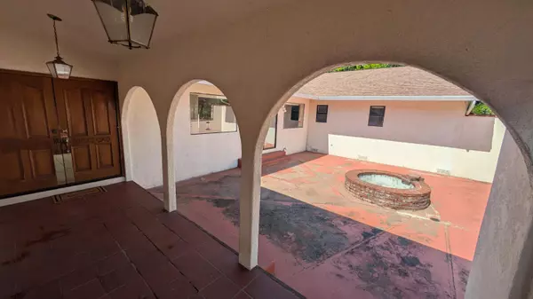 Grants Pass, OR 97526,133 Tiffany WAY