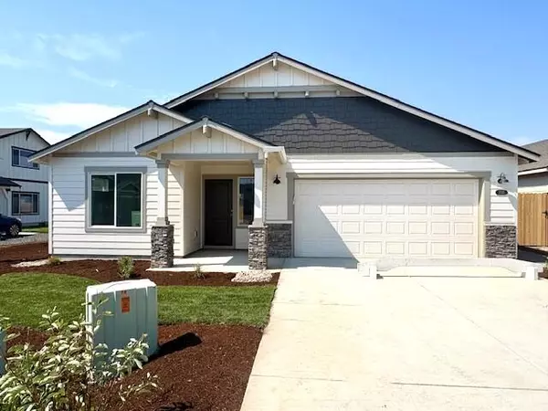 Redmond, OR 97756,3333 12th ST #37