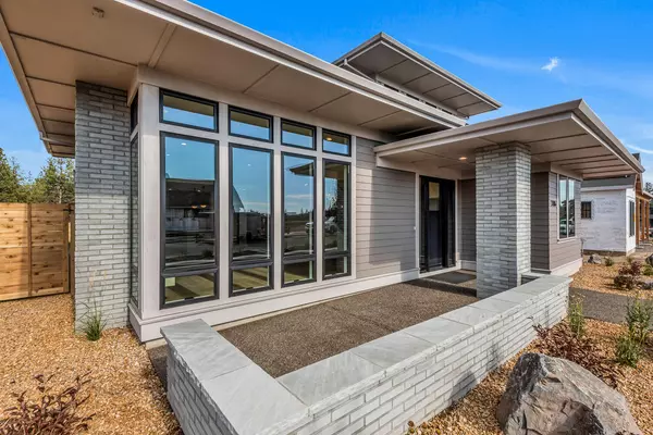 Bend, OR 97703,3186 Strickland WAY