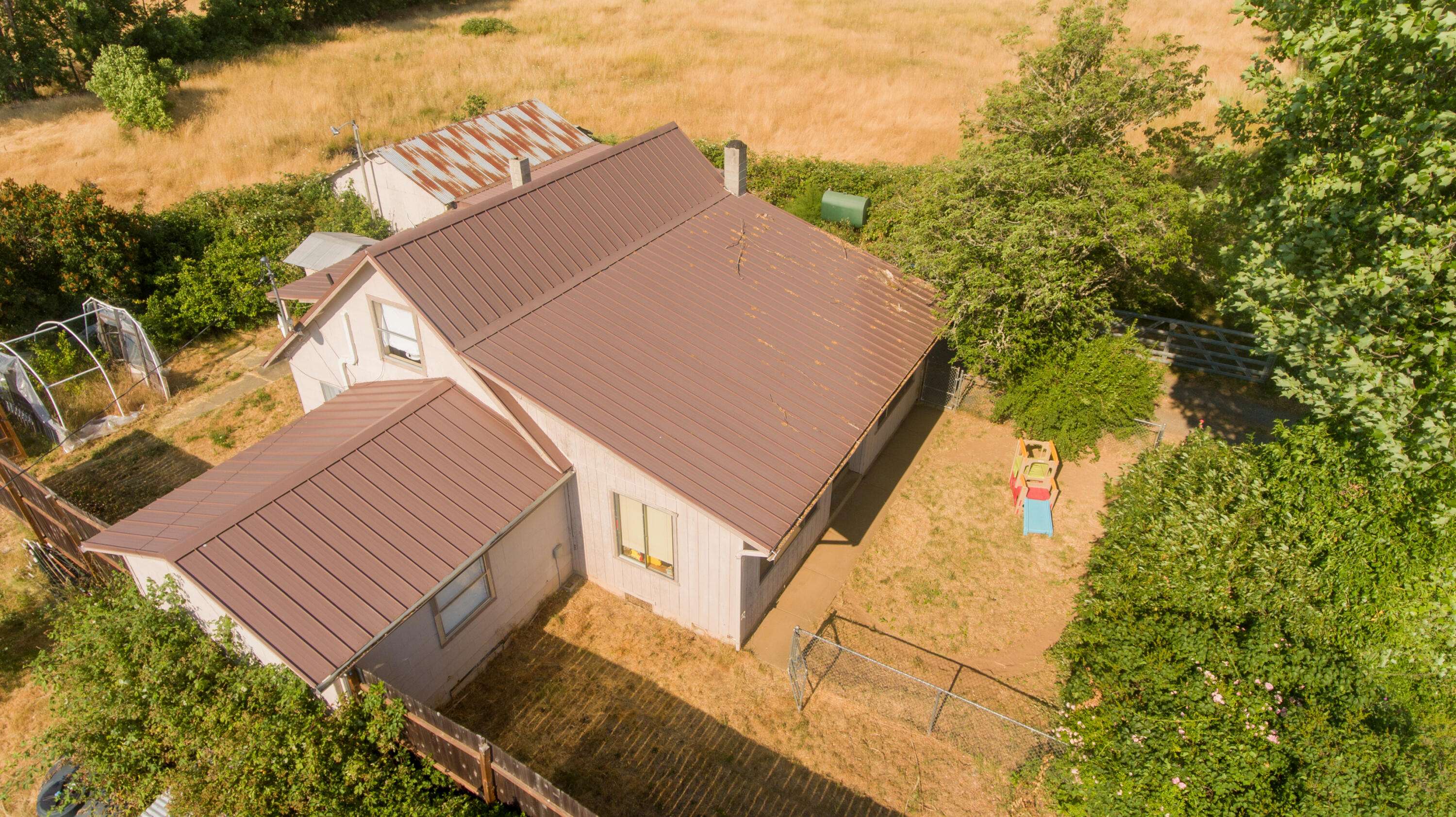 6730 Holland Loop RD, Cave Junction, OR 97523