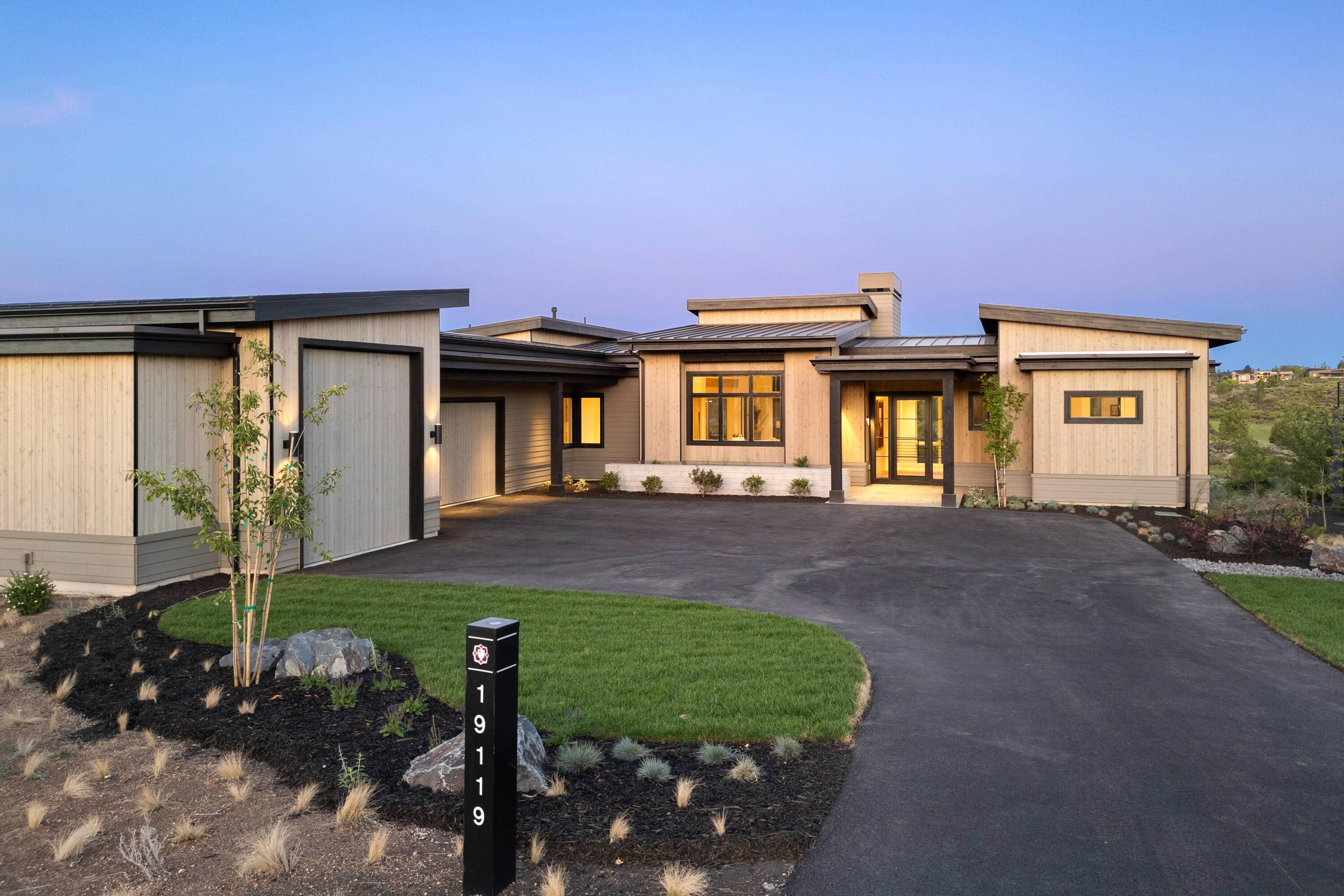 19119 Cartwright CT, Bend, OR 97702