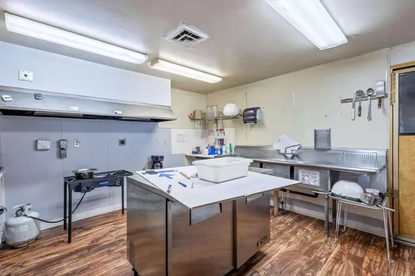 Madras, OR 97741,268 5th ST