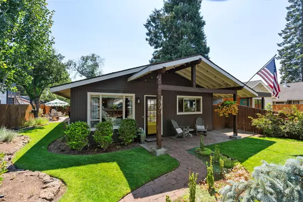Bend, OR 97703,820 12th ST