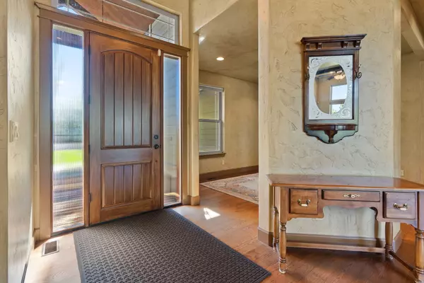 Bend, OR 97701,21420 Belknap DR