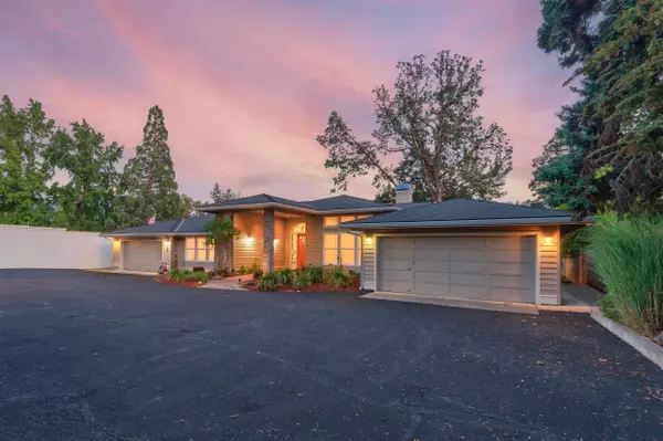 Grants Pass, OR 97526,619 M ST