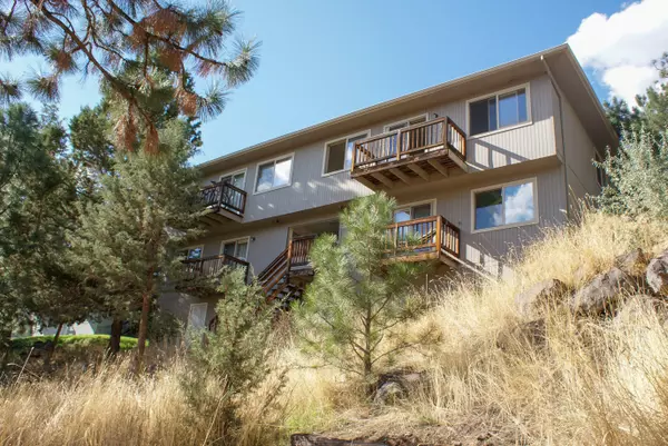 Bend, OR 97703,1597 Portland AVE