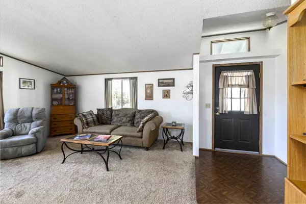 Grants Pass, OR 97527,1010 Hemlock LN