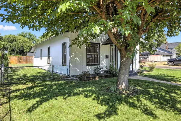 Central Point, OR 97502,144 5th ST