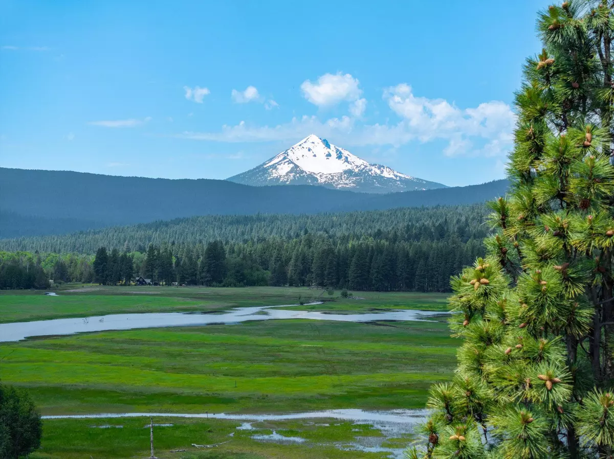 Klamath Falls, OR 97601,24850 Westside RD