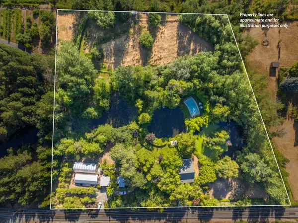 Grants Pass, OR 97527,1900 Midway AVE