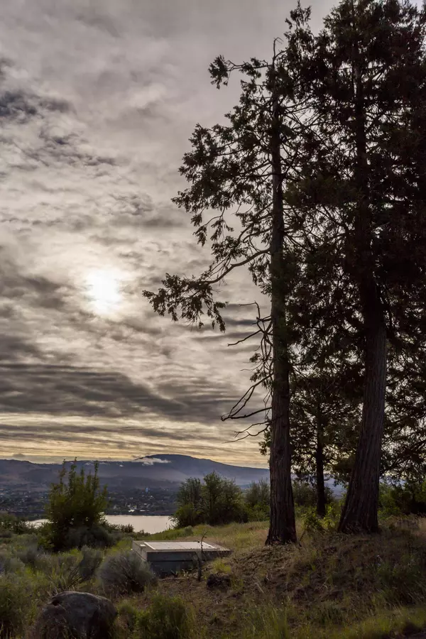 Klamath Falls, OR 97601,934 Bailey Mountain RD