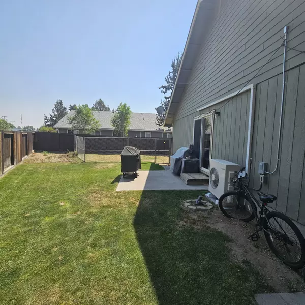 Redmond, OR 97756,2740 Umatilla CT