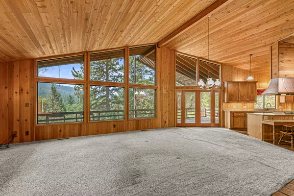 Jacksonville, OR 97530,2929 Hwy 238