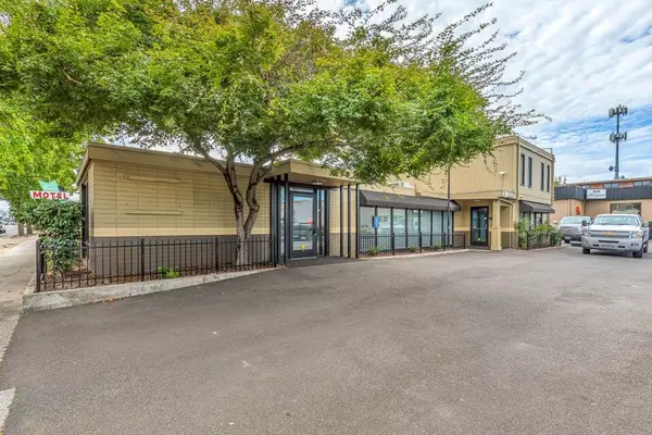 Medford, OR 97501,304 Central AVE