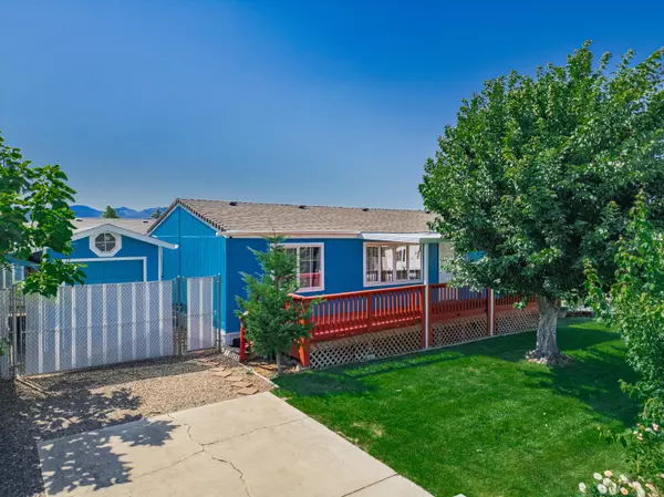 Medford, OR 97501,1570 Peach ST #105