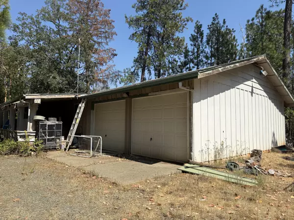 Grants Pass, OR 97526,2494 Jumpoff Joe Creek RD