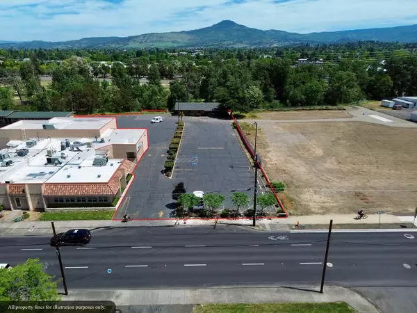 Medford, OR 97501,1014 Riverside AVE