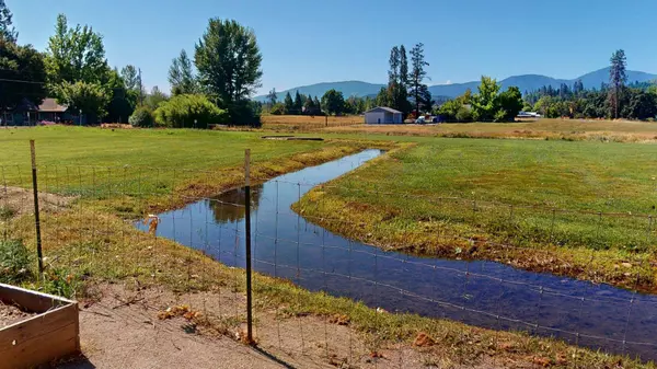 Grants Pass, OR 97527,3361 Leonard RD