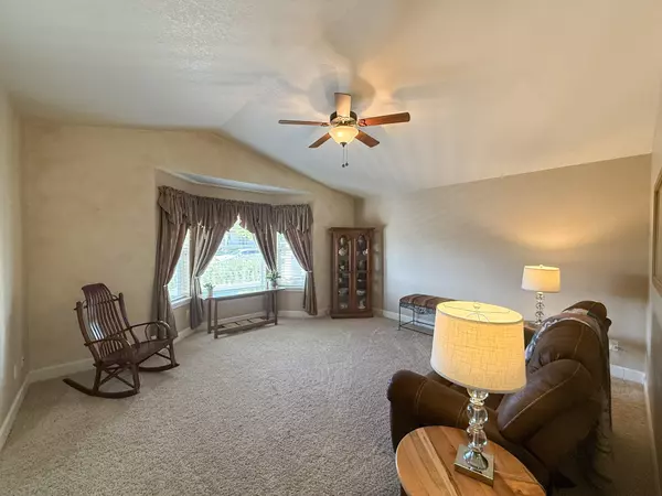 Prineville, OR 97754,899 Cobblestone CT