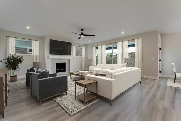 Bend, OR 97702,60858 Barstow PL