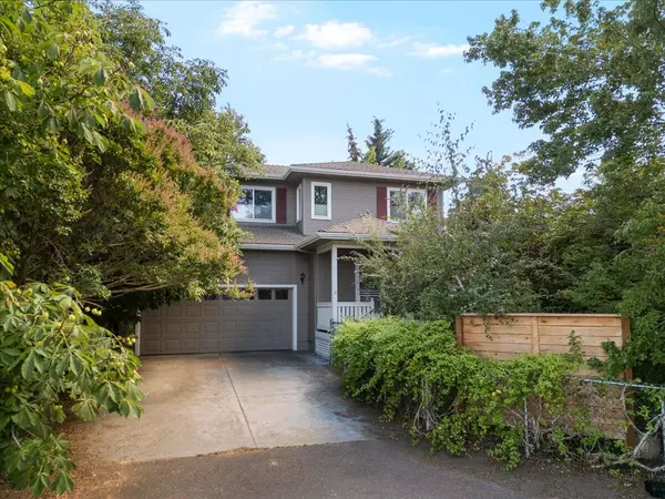 2663 Takelma WAY, Ashland, OR 97520