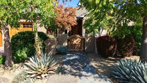 Medford, OR 97504,770 Eastridge DR