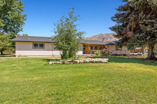 10145 Matney WAY, Klamath Falls, OR 97603