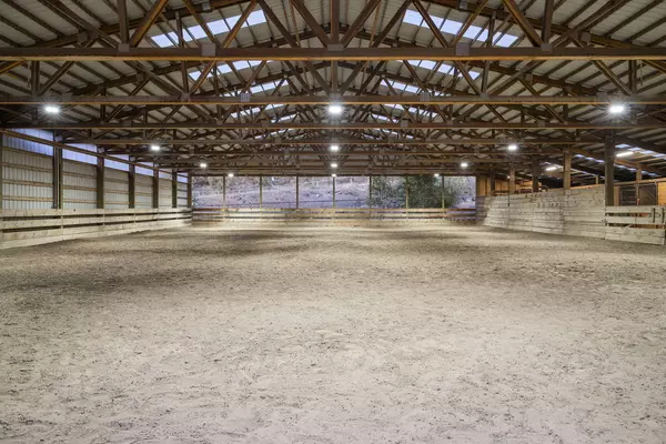 Bend, OR 97701,22500 Alfalfa Market RD