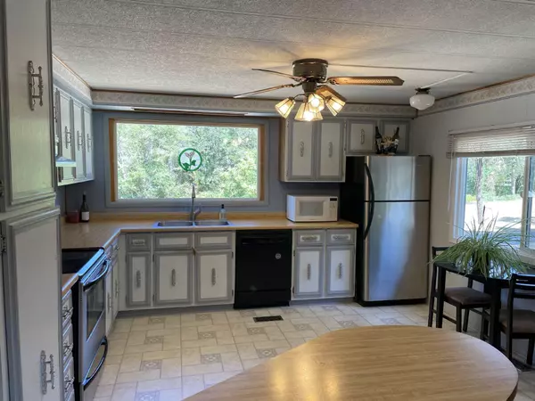 Grants Pass, OR 97526,8538 Monument DR