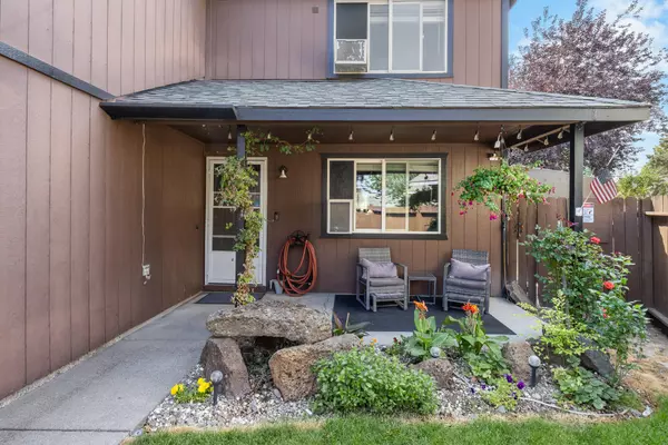 Redmond, OR 97756,1216 32nd CT