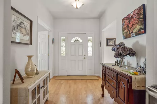 Klamath Falls, OR 97601,10046 Dowitcher RD