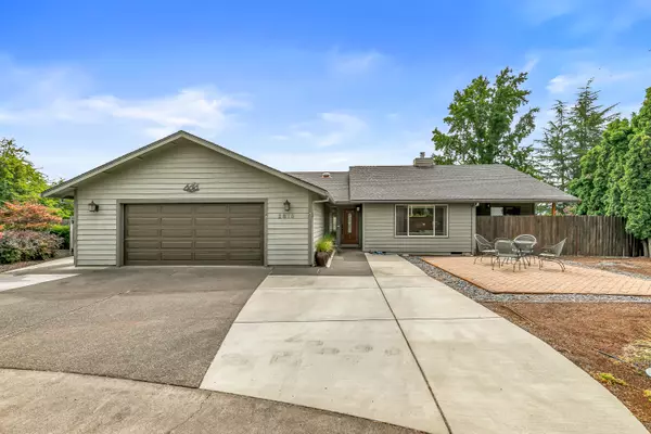 Medford, OR 97504,2815 Sonnet LN