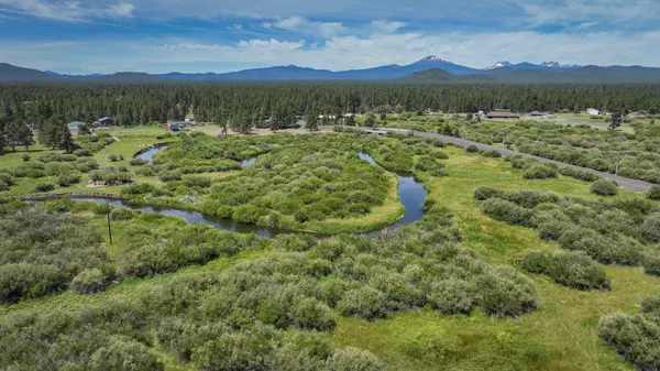 Bend, OR 97707,55563 Huntington RD