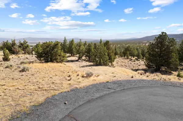Prineville, OR 97754,6835 Raven Hill CT