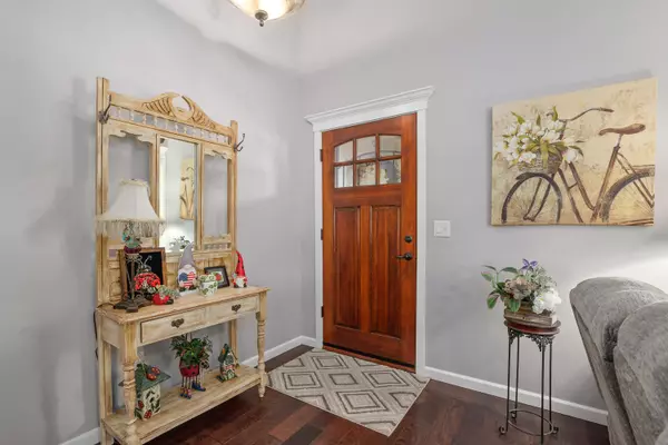 Grants Pass, OR 97527,2858 Shimmer LN