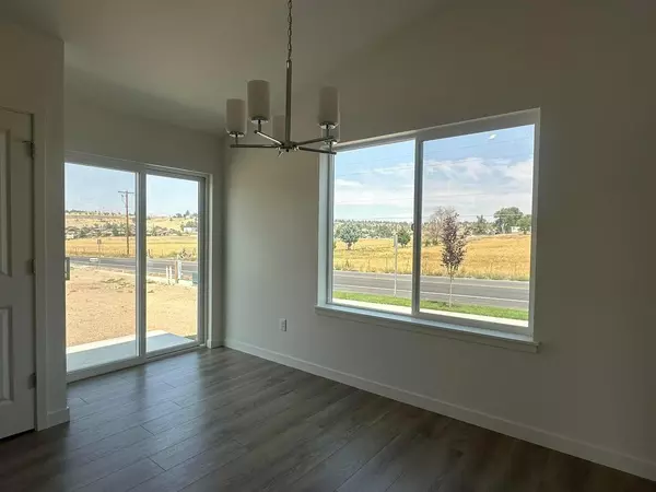 Madras, OR 97741,730 Rickenbacker RD #131