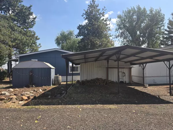 Klamath Falls, OR 97603,11800 Tingley LN #UNIT 17