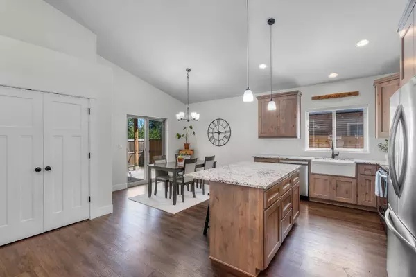 La Pine, OR 97739,16528 Pine Creek DR